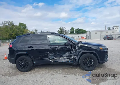 2023 Jeep Cherokee Altitude Lux 4X4 z USA, uszkodzony, nr VIN 1C4PJMMB4PD115038